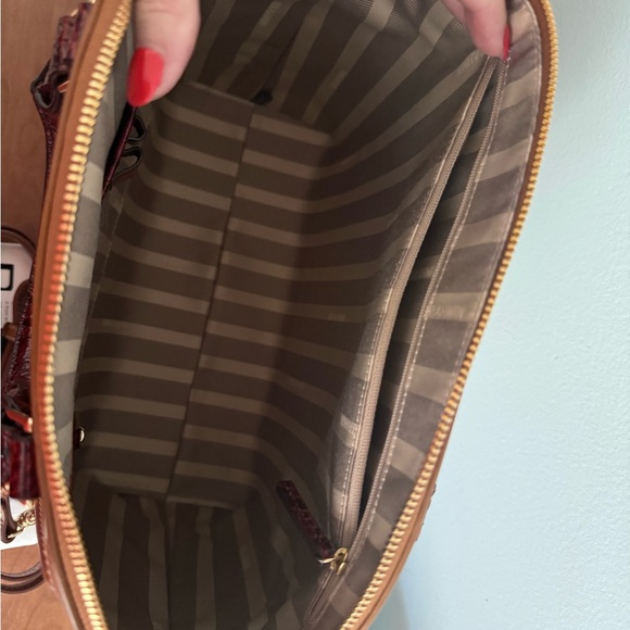 Brahmin Large Duxbury Satchel in Chino Medina New never used - Picture 8 of 9